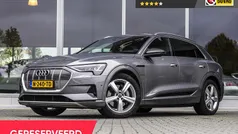 Grijs Gebruikt 2021 Audi e-tron Advanced SUV | € 30.845 (Super prijs)