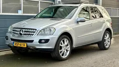 Grijs (metallic) Gebruikt 2006 Mercedes 320 Van | € 6.999 (Eerlijke prijs)