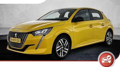 Occasion Peugeot 208 Allure 101 PK (74 kW) 2023 Geel Hatchback