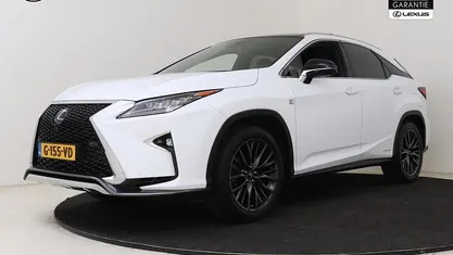 Wit Gebruikt 2019 Lexus RX450h Sport Line SUV | € 49.945 (Eerlijke prijs)
