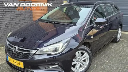 Occasion 2018 Opel Astra Edition Stationwagen | € 9.950 (Eerlijke prijs)