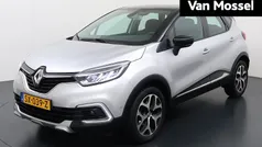 Grijs Gebruikt 2017 Renault Captur Intens SUV | € 11.940 (Eerlijke prijs)