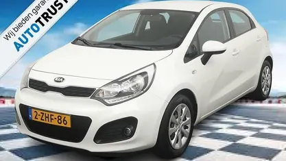 Occasion 2015 Kia Rio Hatchback | € 8.950 (Eerlijke prijs)