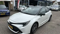 Gebruikt 2019 Toyota Corolla Style Hatchback | € 17.450 (Eerlijke prijs)