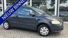 Grijs Gebruikt 2006 VW Fox Trendline Hatchback | € 499 (Goede deal)