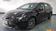 Zwart Gebruikt 2019 Toyota Corolla Edition Stationwagen | € 22.650 (Eerlijke prijs)
