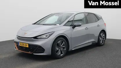 Grijs Occasion 2022 Cupra Born Hatchback | € 22.900 (Eerlijke prijs)