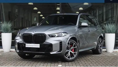 Grijs Gebruikt 2024 BMW X5 Executive SUV | € 91.850 (Eerlijke prijs)