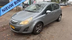 Grijs Gebruikt 2011 Opel Corsa Edition Hatchback | € 2.500 (Eerlijke prijs)