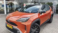Oranje Gebruikt 2023 Toyota Yaris X-plore SUV | € 29.995 (Eerlijke prijs)