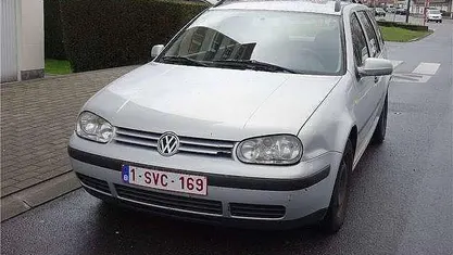 Gebruikt 2000 VW Golf Sedan | € 1.400 (Eerlijke prijs)