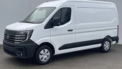 Occasion Nissan Interstar 143 PK (105 kW) 2025 Mineral white Van