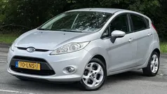 Grijs Gebruikt 2010 Ford Fiesta Titanium Hatchback | € 2.799 (Eerlijke prijs)