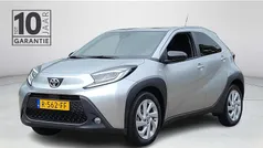 Zilver Gebruikt 2022 Toyota Aygo Hatchback | € 19.450 (Eerlijke prijs)