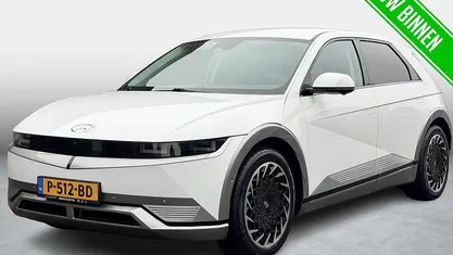 Wit Gebruikt 2022 Hyundai Ioniq 5 SUV | € 26.400 (Eerlijke prijs)