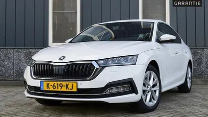 Occasion 2021 Skoda Octavia Business Line Hatchback | € 17.950 (Eerlijke prijs)