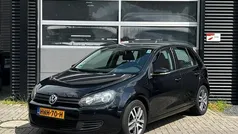 Zwart Gebruikt 2009 VW Golf VI Trendline Hatchback | € 6.400 (Eerlijke prijs)