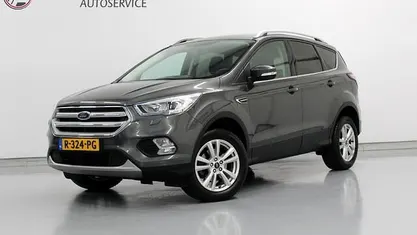Grijs Gebruikt 2019 Ford Kuga Titanium SUV | € 16.990 (Eerlijke prijs)