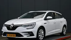 Wit Gebruikt 2020 Renault Mégane IV Business Stationwagen | € 16.450 (Eerlijke prijs)