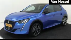 Gebruikt 2022 Peugeot e-208 GT Hatchback | € 18.940 (Eerlijke prijs)