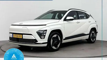 Wit Occasion 2024 Hyundai Kona Comfort SUV | € 30.899 (Goede deal)