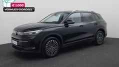 Zwart Gebruikt 2024 VW Tiguan Life SUV | € 37.940 (Goede deal)