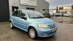 Blauw Gebruikt 2002 Citroën C3 Exclusive Hatchback | € 899 (Eerlijke prijs)