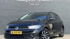 Zwart Gebruikt 2021 VW Polo Life Hatchback | € 18.750 (Eerlijke prijs)