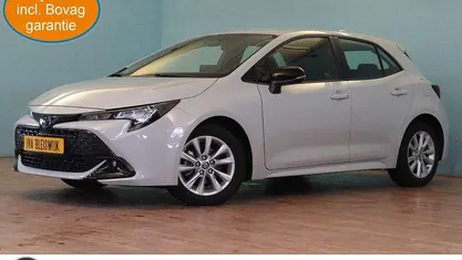 Occasion 2025 Toyota Corolla Hybrid Business Edition Hatchback | € 26.899 (Goede deal)