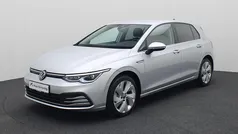 Gebruikt 2023 VW Golf VIII Style Hatchback | € 25.940 (Goede deal)