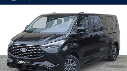 Zwart Nieuw 2025 Ford Tourneo Titanium Van | € 68.910 (Eerlijke prijs)