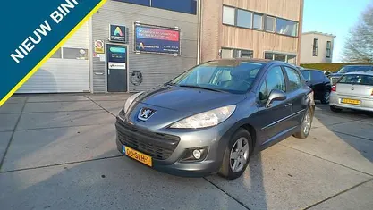 Occasion Peugeot 207 Access 95 PK (69 kW) 2011 Grijs (metallic) Hatchback
