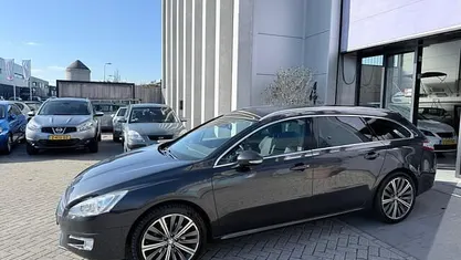 Occasion Peugeot 508 SW 156 PK (114 kW) 2014 Grijs (metallic) Stationwagen