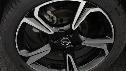 Occasion 2025 Opel Corsa Hatchback | € 22.390 (Eerlijke prijs)