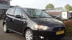Zwart Gebruikt 2012 Mitsubishi Colt Edition Hatchback | € 3.750 (Goede deal)