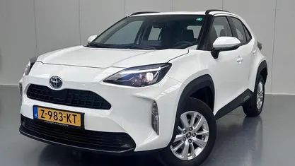 Wit Occasion 2024 Toyota Yaris Cross Active SUV | € 27.950 (Eerlijke prijs)