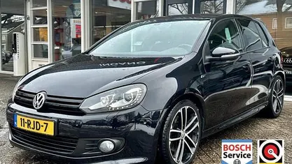 Gebruikt 2011 VW Golf VI R-line Hatchback | € 8.800 (Eerlijke prijs)