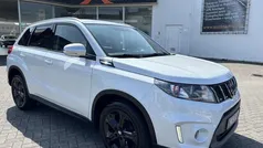 Gebruikt 2017 Suzuki Vitara SUV | € 17.900 (Eerlijke prijs)