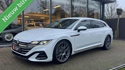 Wit Gebruikt 2021 VW Arteon Business+ Stationwagen | € 34.950 (Eerlijke prijs)