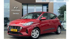 Rood Gebruikt 2022 Hyundai i10 Comfort Hatchback | € 17.900 (Eerlijke prijs)