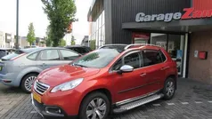 Rood Gebruikt 2014 Peugeot 2008 Allure SUV | € 6.950 (Eerlijke prijs)