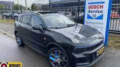 Zwart Gebruikt 2022 Lynk & Co 01 SUV | € 27.895 (Eerlijke prijs)