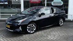 Gebruikt 2016 Toyota Prius Hatchback | € 13.950 (Eerlijke prijs)
