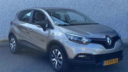 Occasion 2015 Renault Captur Authentique SUV | € 7.999 (Goede deal)