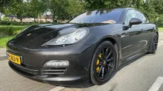 Grijs Gebruikt 2012 Porsche Panamera Platinum Edition Sedan | € 25.950 (Eerlijke prijs)