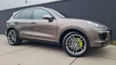 Grijs Gebruikt 2015 Porsche Cayenne SUV | € 38.940 (Eerlijke prijs)