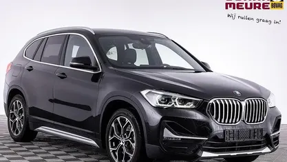 Zwart Occasion 2021 BMW X1 Executive SUV | € 27.900 (Goede deal)