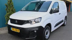 Wit Gebruikt 2020 Peugeot Partner Premium MPV | € 8.950 (Goede deal)