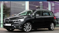 Saphirschwarz Gebruikt 2018 BMW 218 Executive Stationwagen | € 19.450 (Eerlijke prijs)