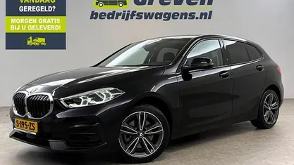 Gebruikt 2023 BMW 118 Basis Hatchback | € 25.400 (Goede deal)